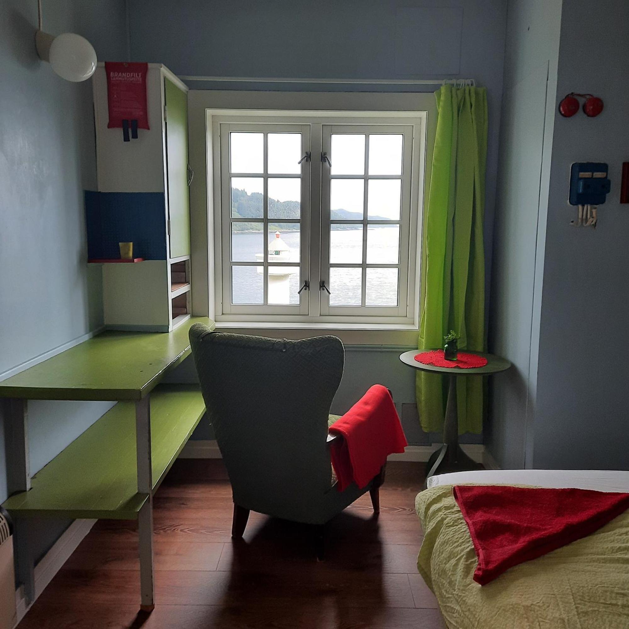Bed and Breakfast Ulvesund Fyr Raudeberg Екстер'єр фото